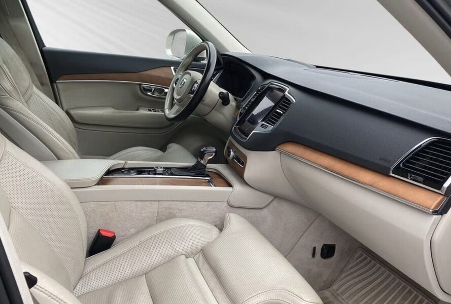 Volvo XC90 vaihtoauto