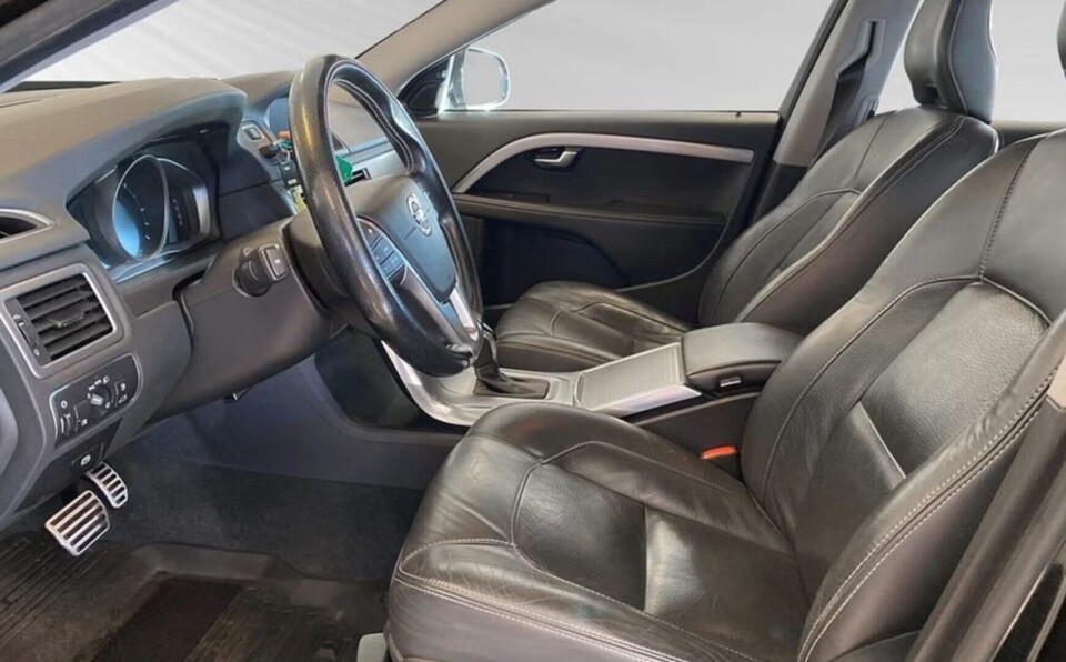 Volvo V70 vaihtoauto