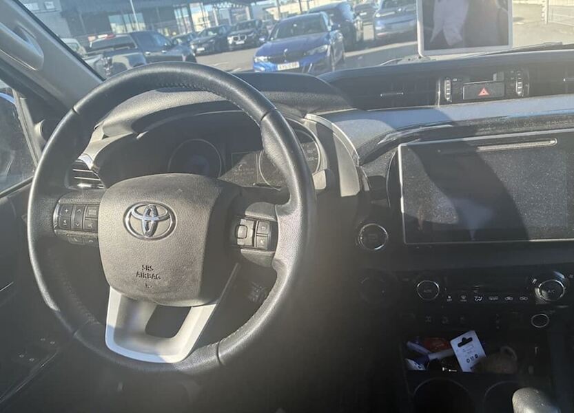 Toyota Hilux vaihtoauto