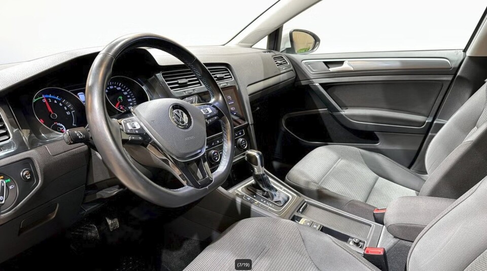 Volkswagen Golf vaihtoauto