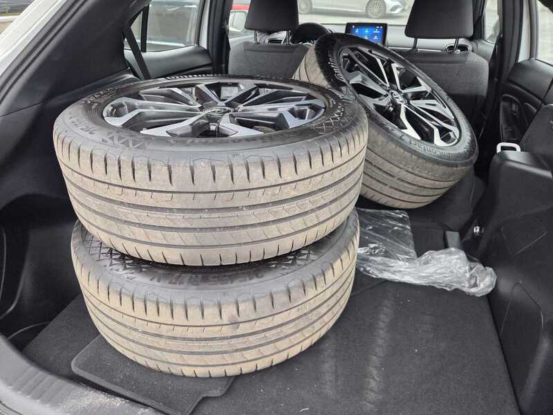 Toyota Yaris Cross vaihtoauto