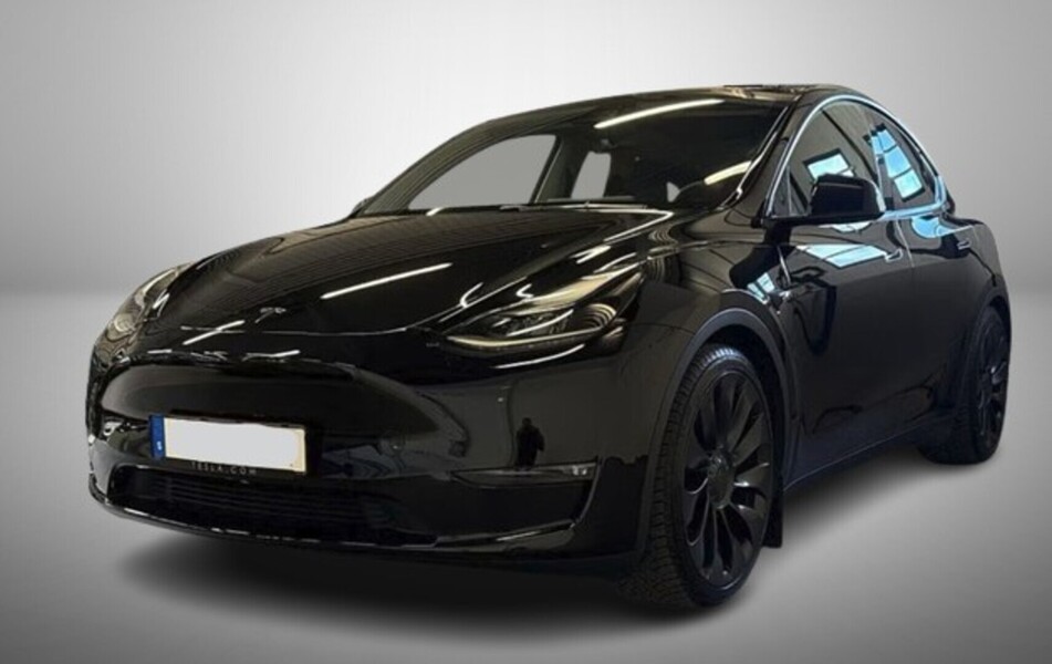 Tesla Model Y vaihtoauto