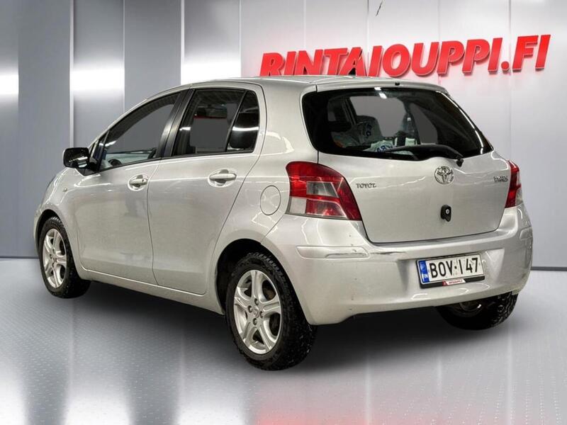 Toyota Yaris vaihtoauto