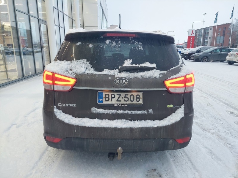 Kia Carens vaihtoauto