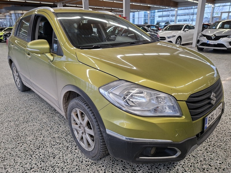 Suzuki SX4 S-CROSS vaihtoauto