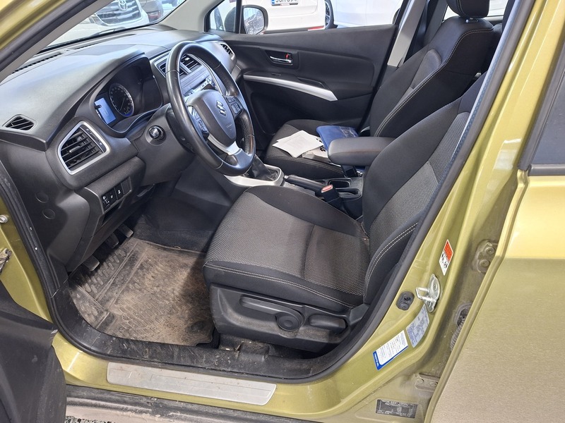 Suzuki SX4 S-CROSS vaihtoauto