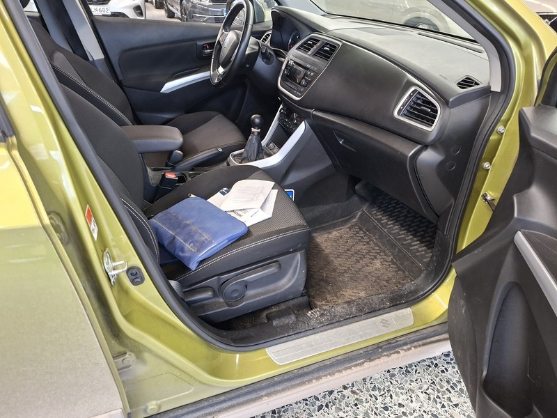 Suzuki SX4 S-CROSS vaihtoauto