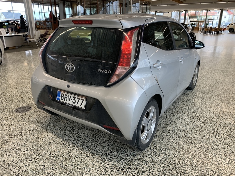 Toyota AYGO vaihtoauto