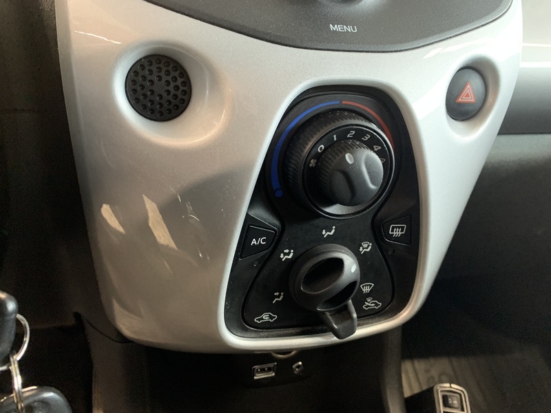 Toyota AYGO vaihtoauto