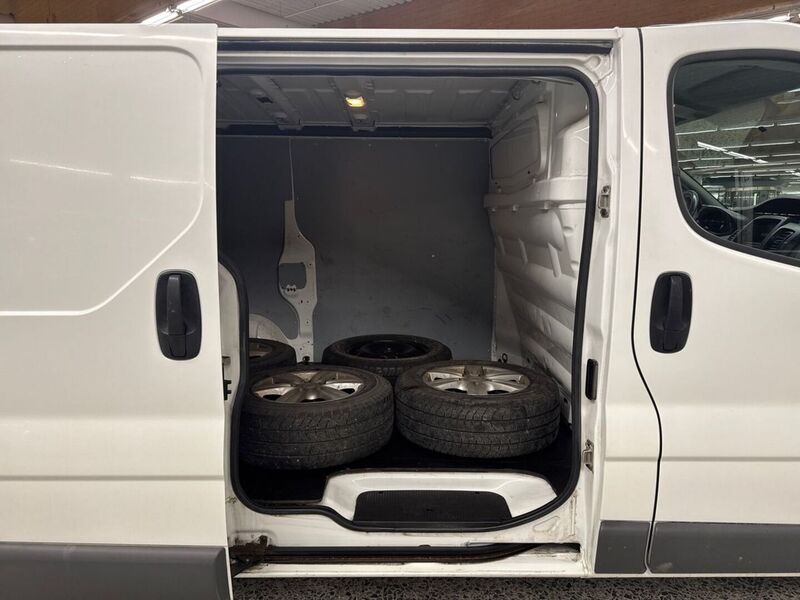 Renault Trafic vaihtoauto