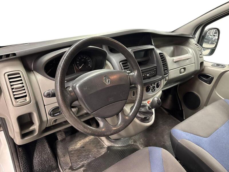 Renault Trafic vaihtoauto