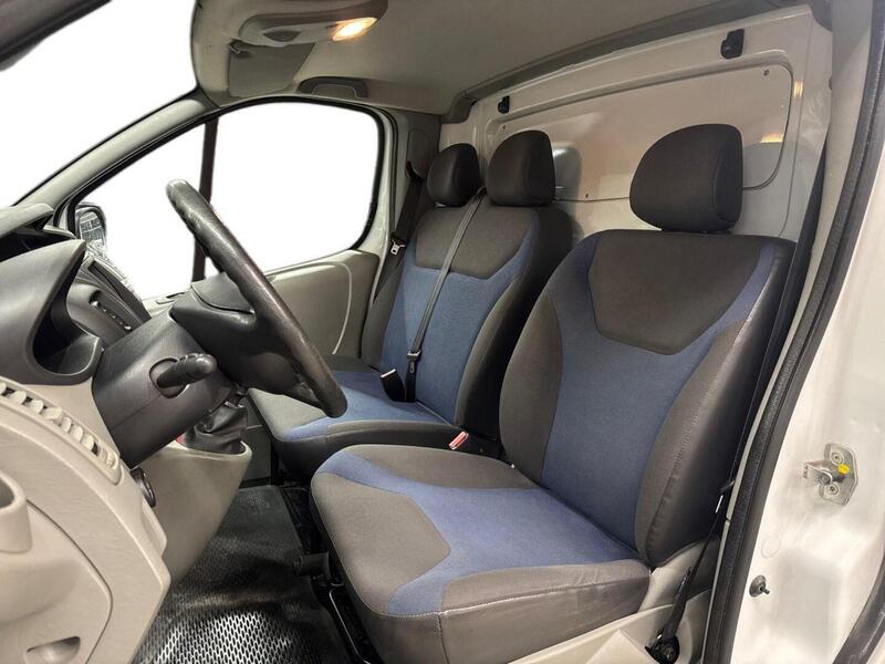 Renault Trafic vaihtoauto