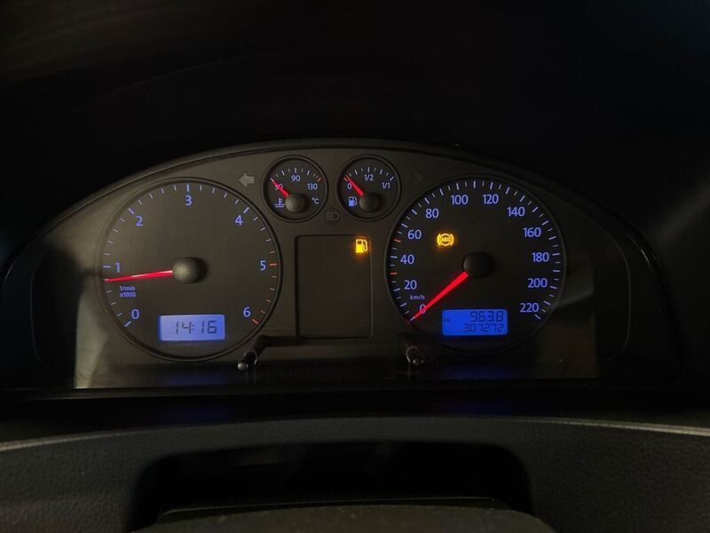 Volkswagen Transporter vaihtoauto