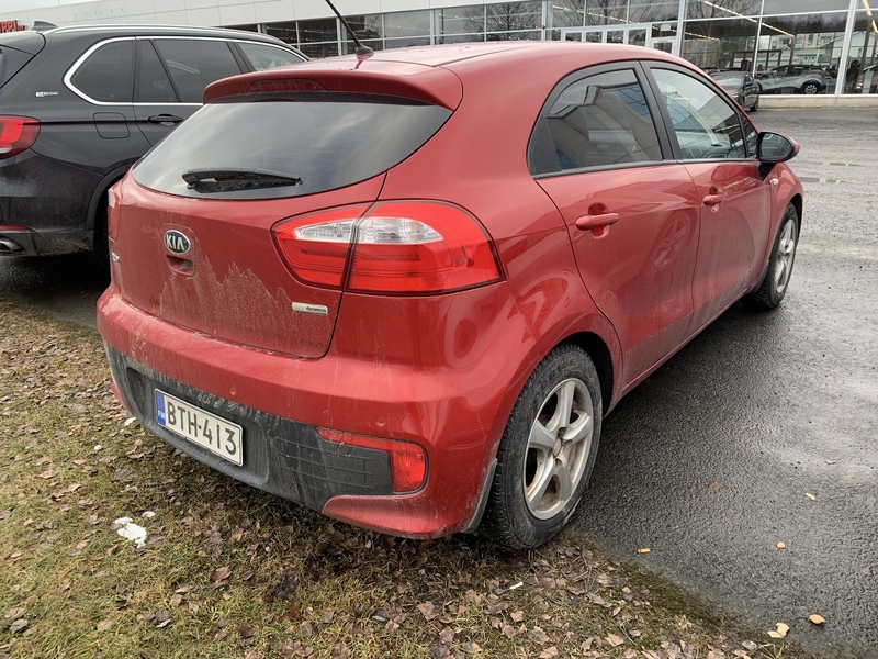 Kia Rio vaihtoauto