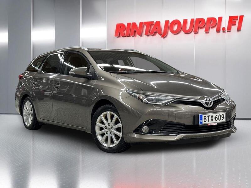 Toyota Auris vaihtoauto