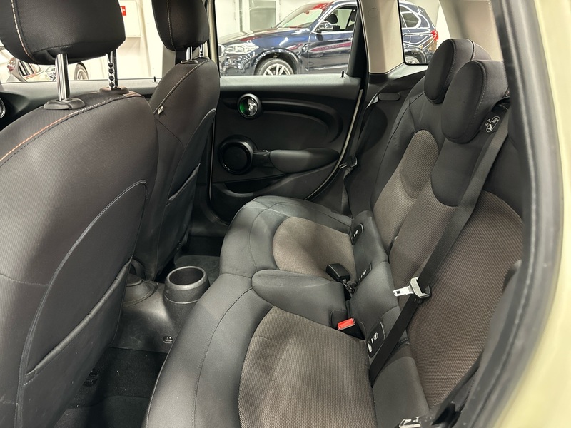 Mini Cooper vaihtoauto