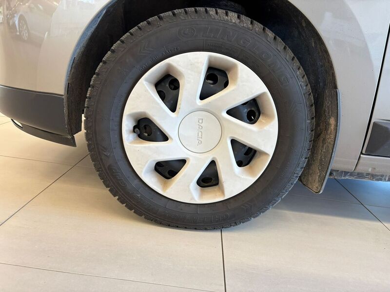 Dacia Lodgy vaihtoauto