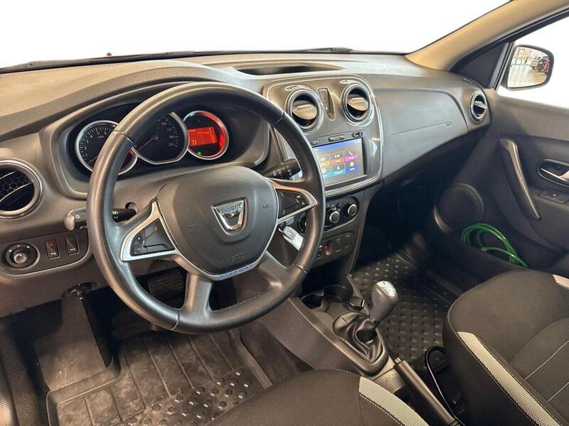 Dacia Sandero vaihtoauto