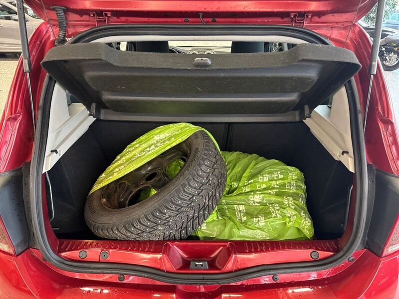 Dacia Sandero vaihtoauto