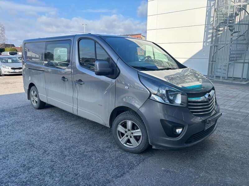 Opel Vivaro vaihtoauto