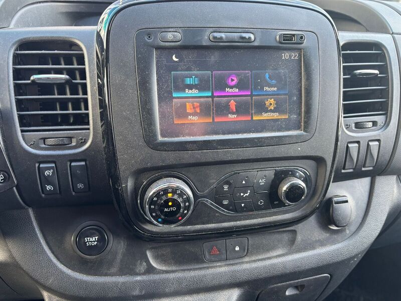 Opel Vivaro vaihtoauto