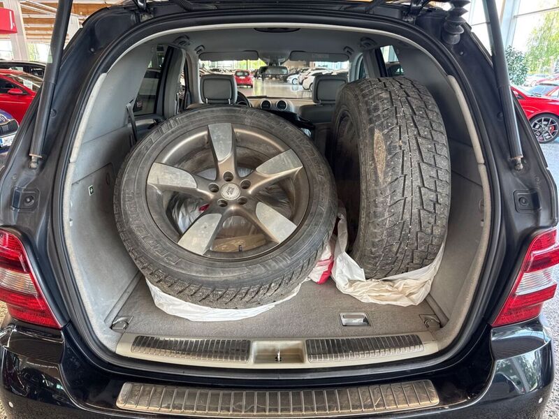 Mercedes-Benz ML vaihtoauto