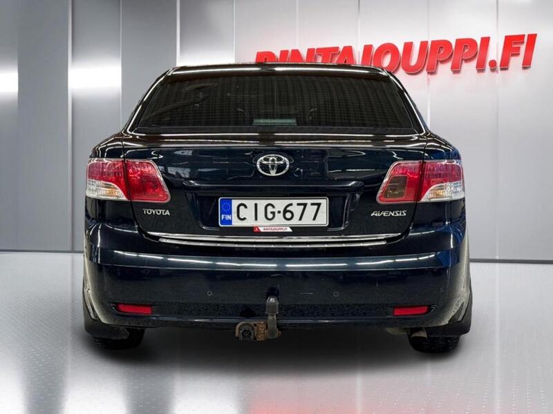 Toyota Avensis vaihtoauto