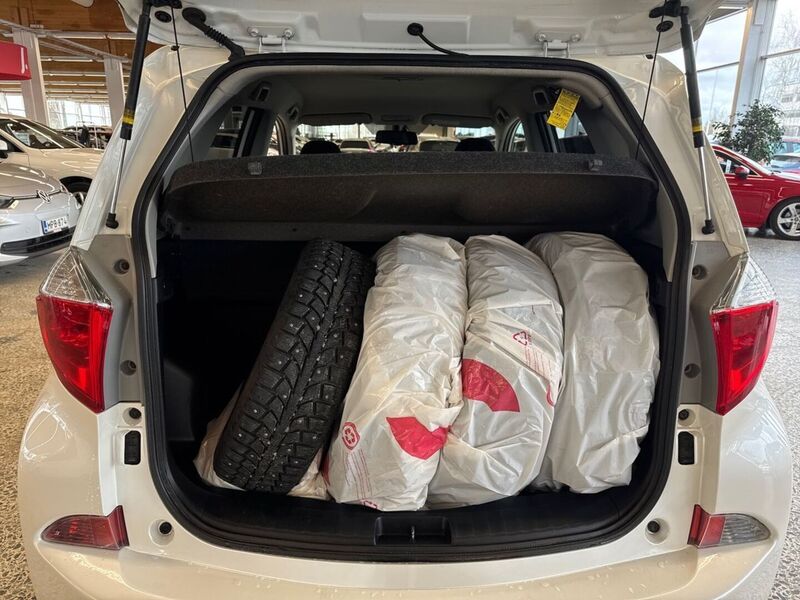 Toyota Verso-S vaihtoauto