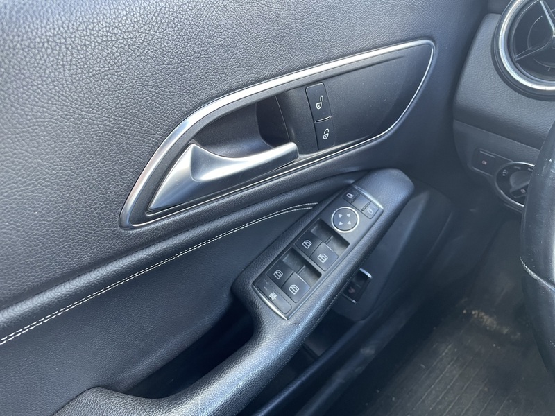 Mercedes-Benz CLA-sarja vaihtoauto