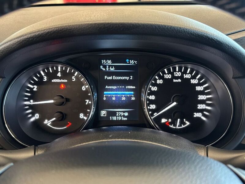 Nissan Pulsar vaihtoauto