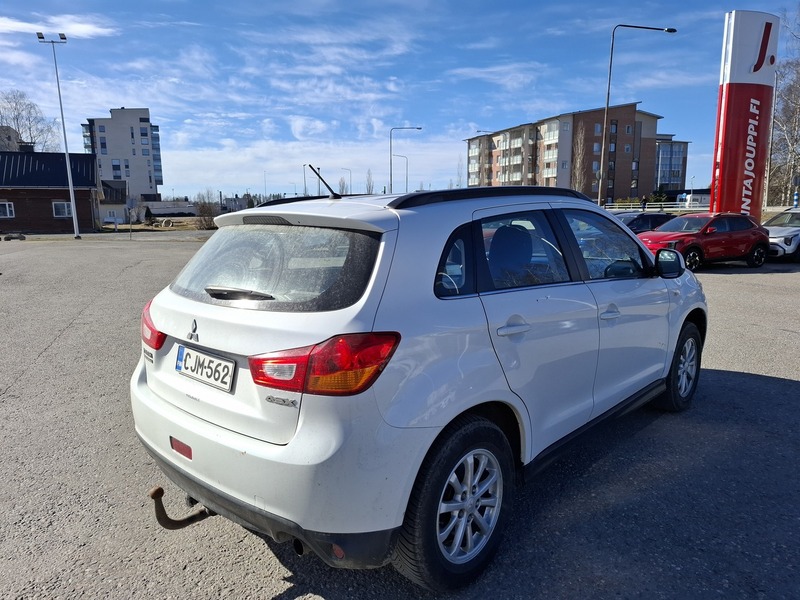 Mitsubishi ASX vaihtoauto