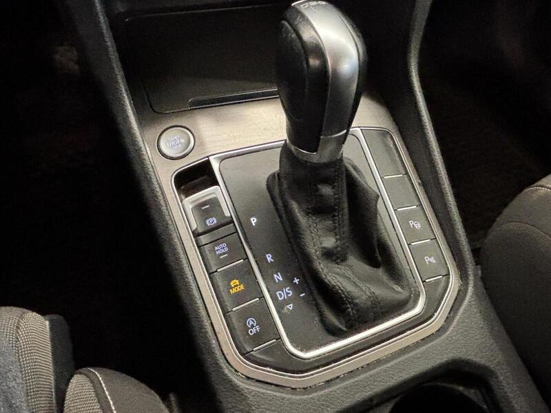 Volkswagen Golf Sportsvan vaihtoauto