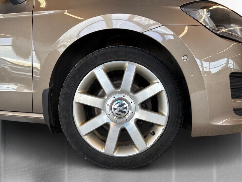 Volkswagen Golf Sportsvan vaihtoauto