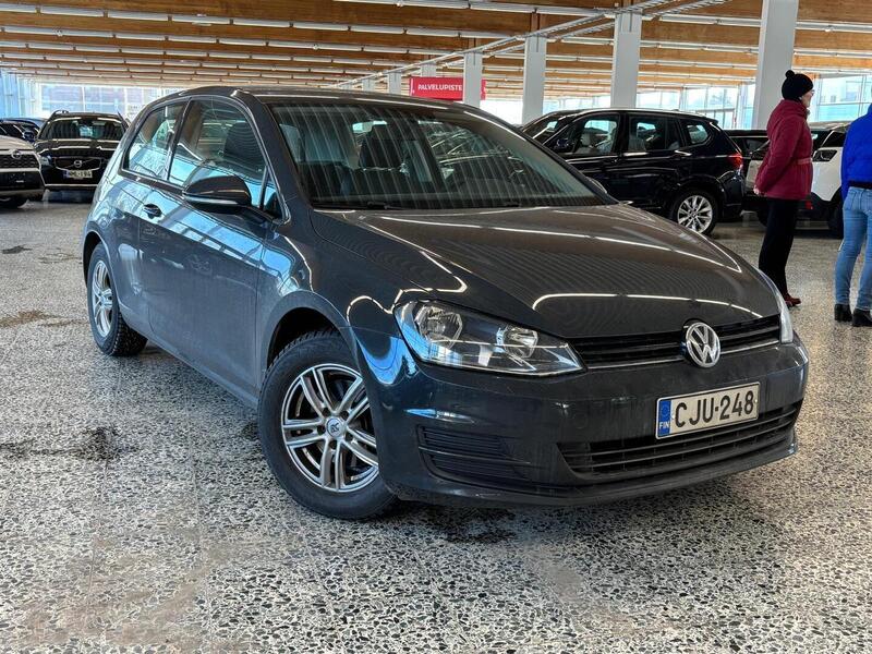 Volkswagen Golf vaihtoauto