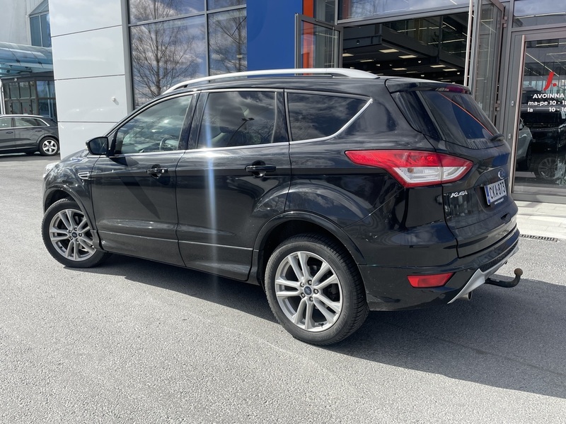 Ford Kuga vaihtoauto