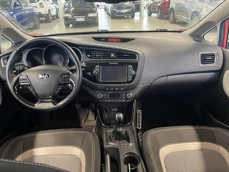Kia Ceed vaihtoauto
