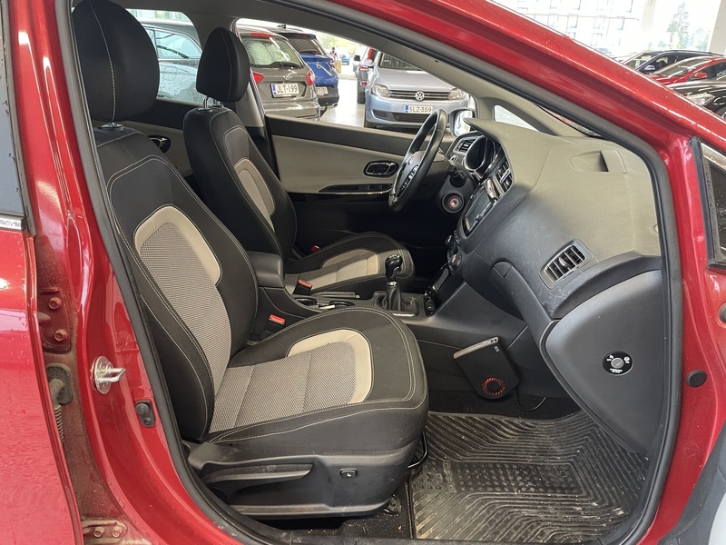 Kia Ceed vaihtoauto