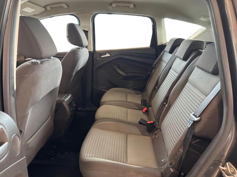 Ford C-MAX vaihtoauto