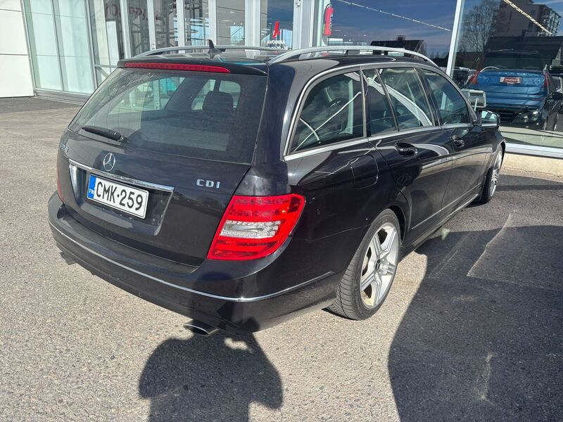 Mercedes-Benz C vaihtoauto