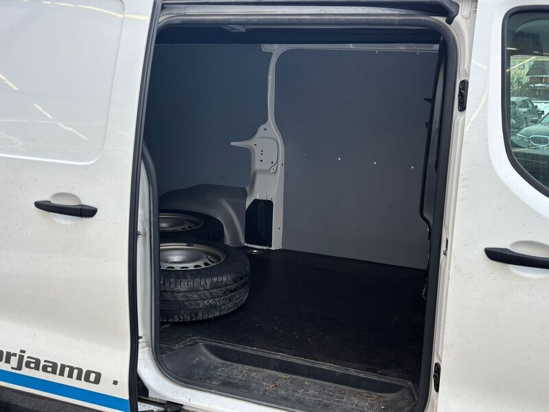 Citroën Jumpy vaihtoauto