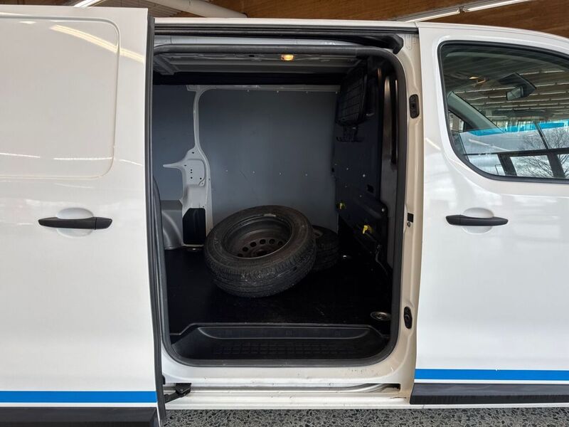 Citroën Jumpy vaihtoauto