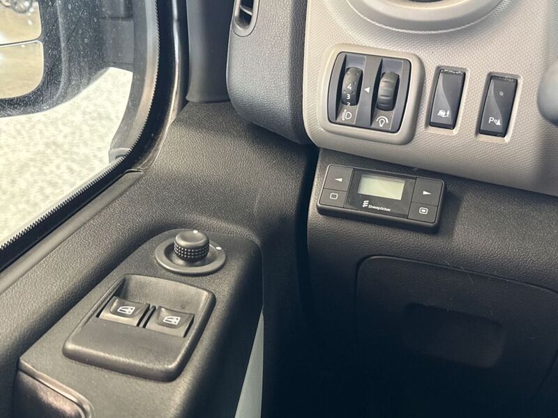 Renault Trafic vaihtoauto