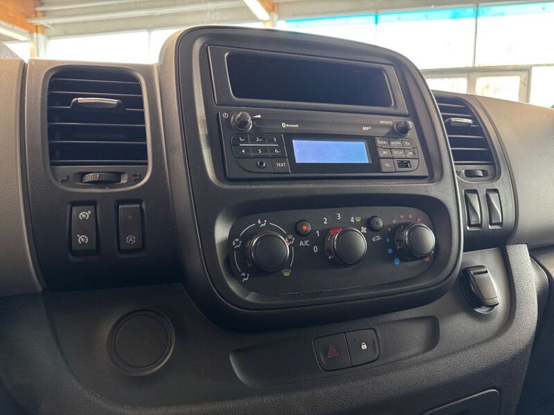 Renault Trafic vaihtoauto