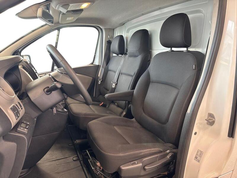 Renault Trafic vaihtoauto