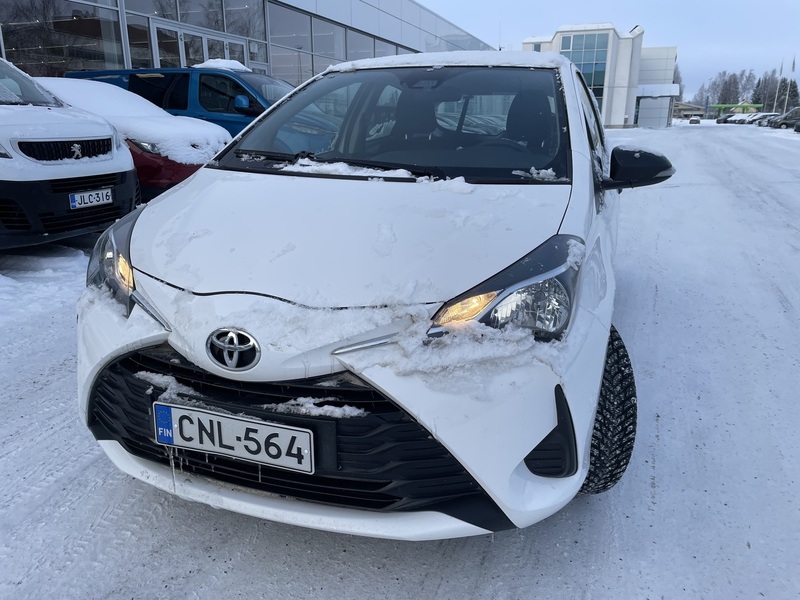 Toyota Yaris vaihtoauto