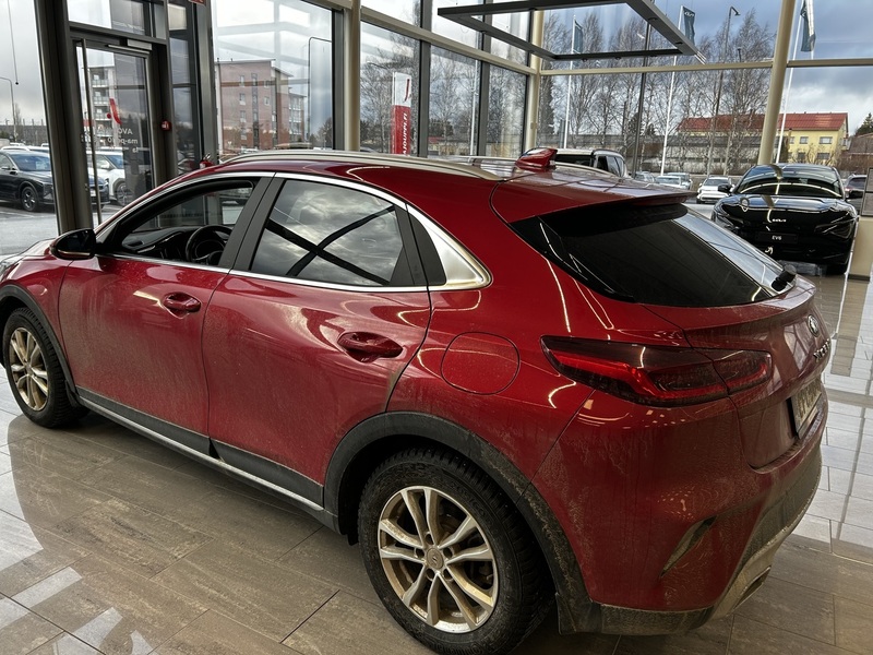 Kia XCeed vaihtoauto