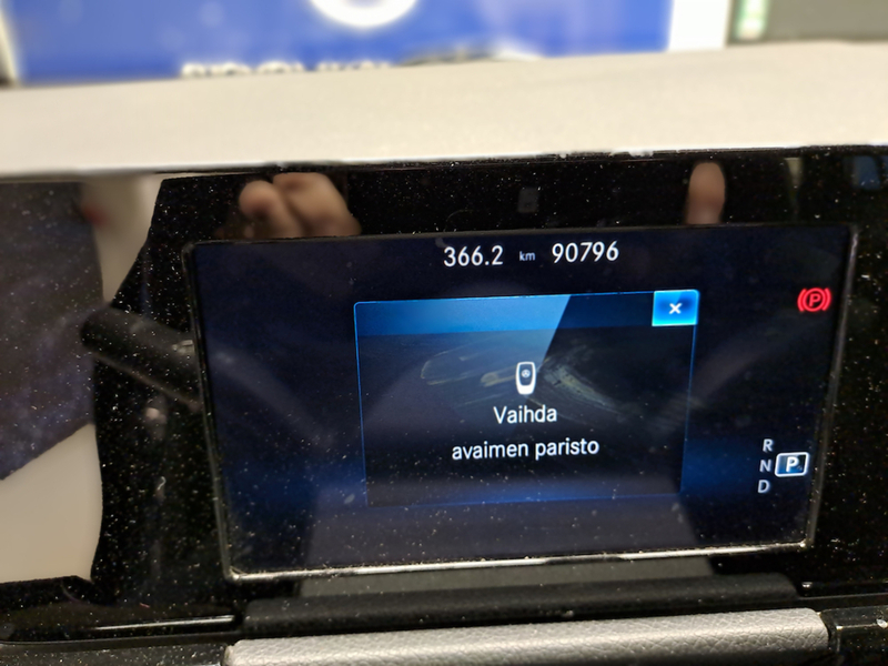 Mercedes-Benz EQA vaihtoauto