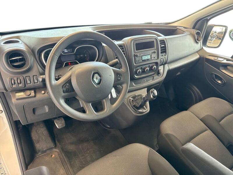 Renault Trafic vaihtoauto