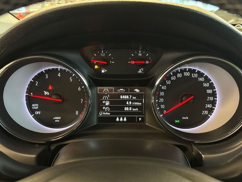 Opel Astra vaihtoauto