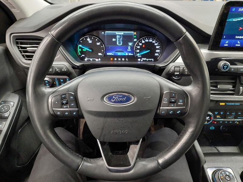 Ford Kuga vaihtoauto